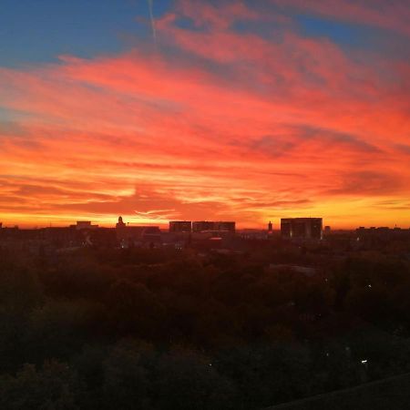 Magic Spot Apartment Букурещ Екстериор снимка